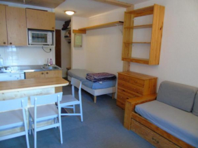 Studio cosy 3 pers. à 20m du télécabine, balcon, draps inclus - FR-1-561-1